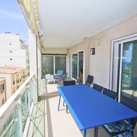 Luxury Sea Front Promenade Apartment