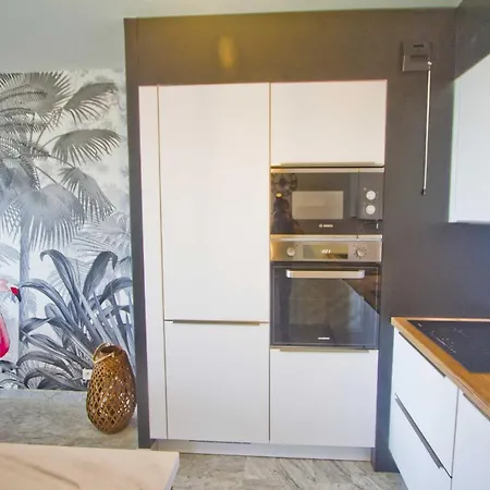 Apartment Luxury Sea Front Promenade